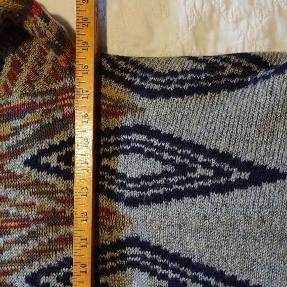 Shawl type open cardigan Native American/Aztec Theme Size Small - Picture 6 of 8